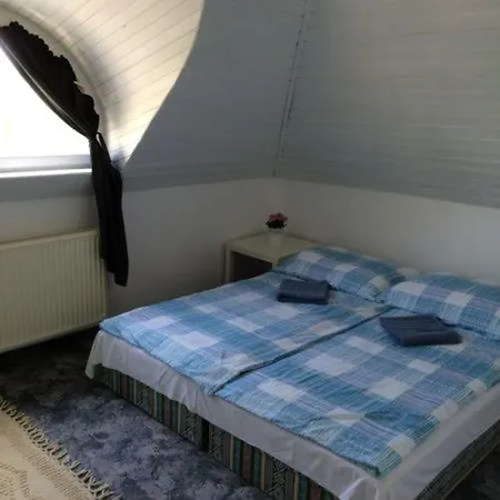 Zold Haz Apartman Daire Badacsonytomaj