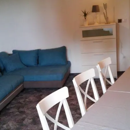 Daire Zold Haz Apartman Badacsonytomaj